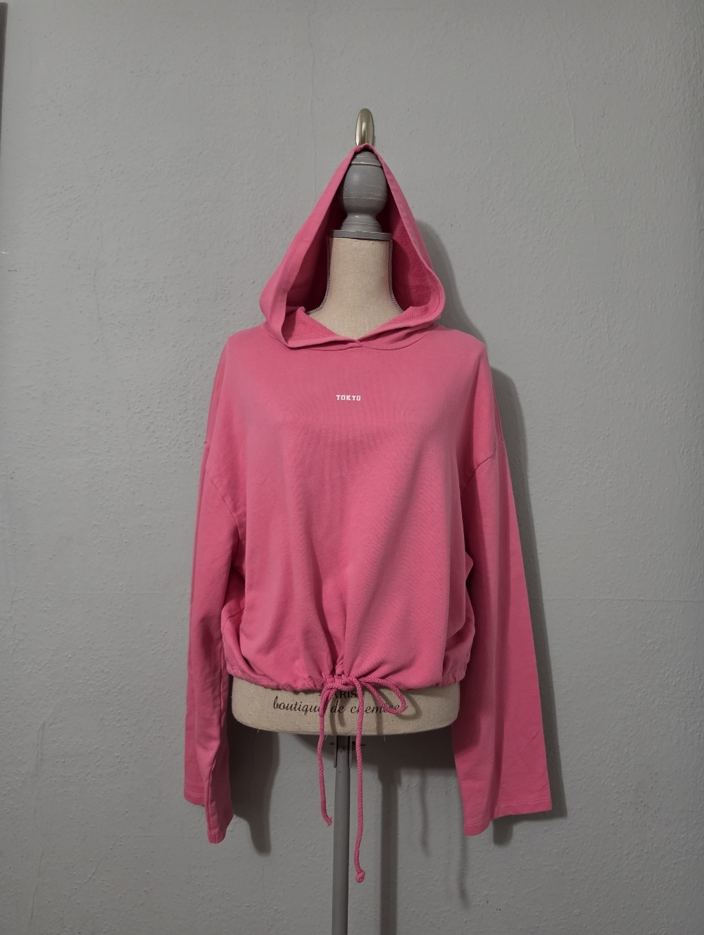 Zara Pink Cropped Hoodie with‎ Tokyo Logo Size Large